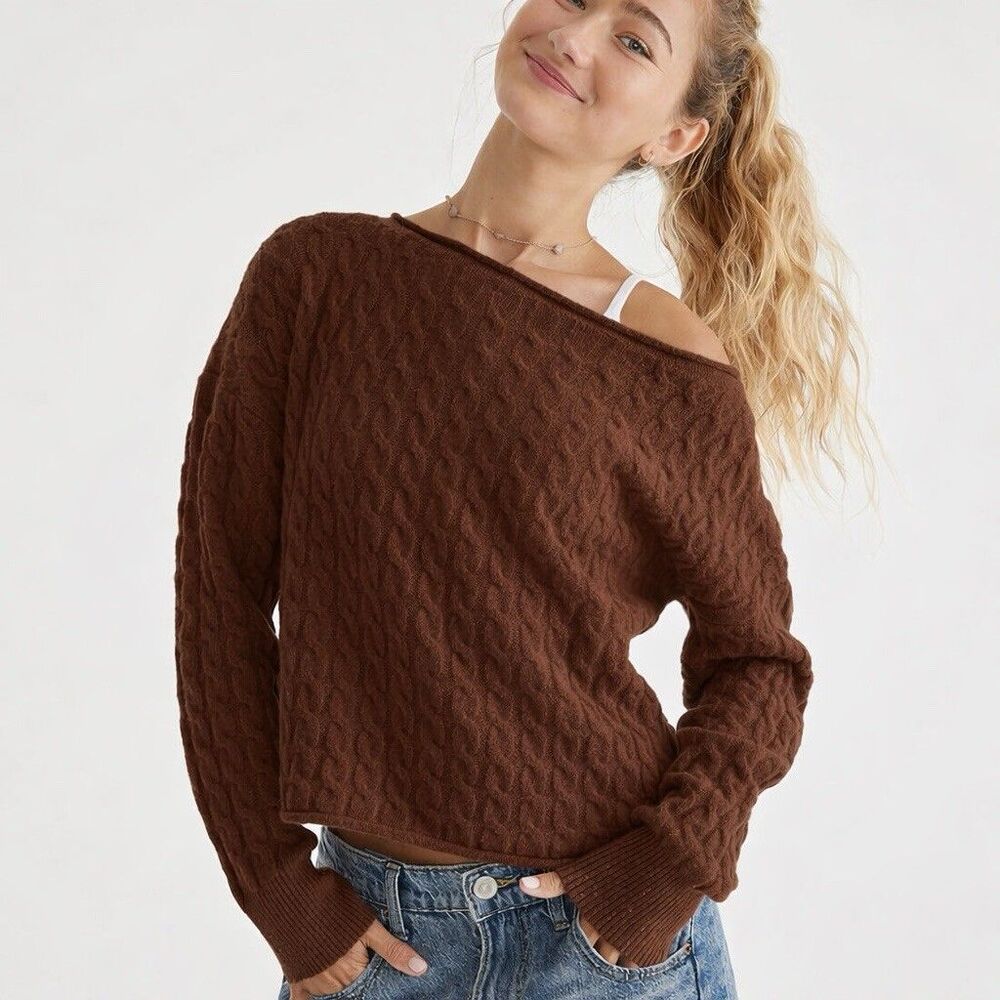 Aeropostale Cable Knit Cropped Sweater Brown Boat Neck Soft Cozy Size M